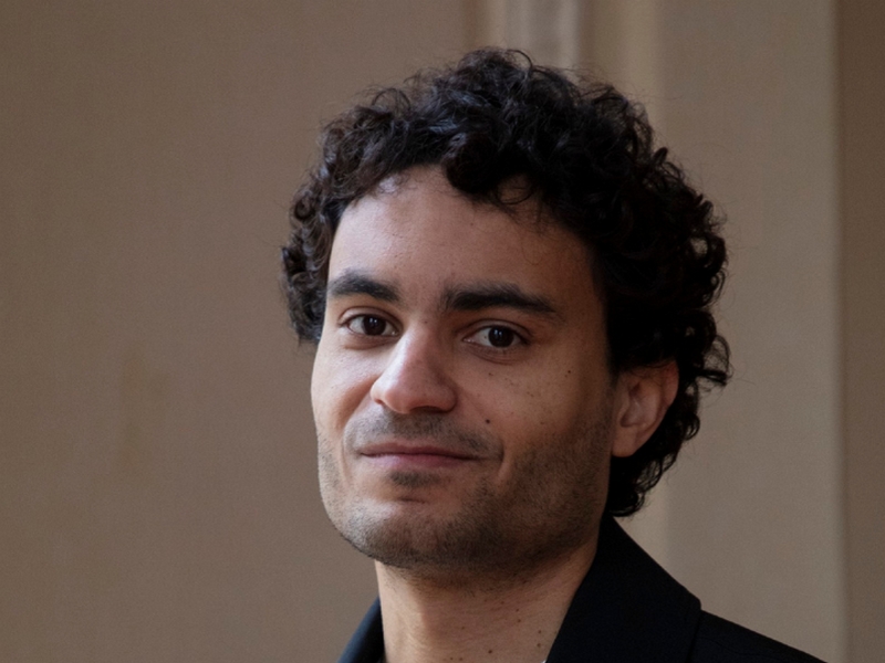 Rencontre avec l’auteur Basile Mulciba