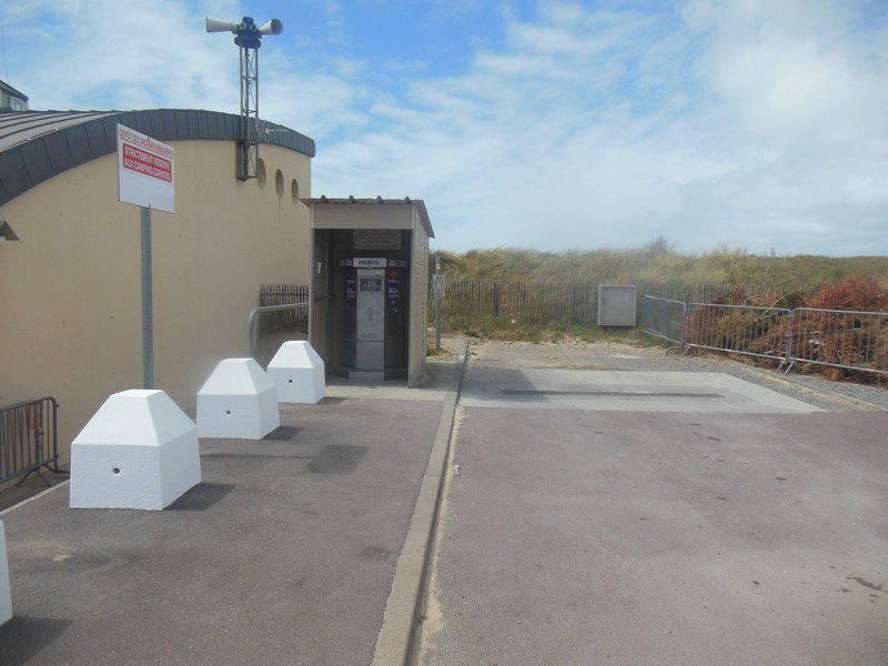 Aire de stationnement et de services