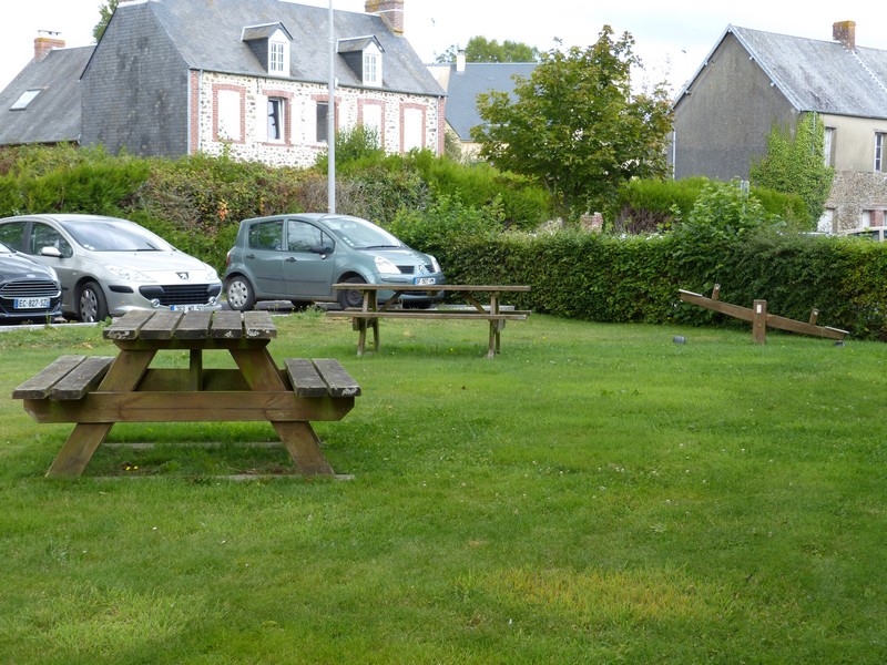 Aire de Pique Nique > Bourg