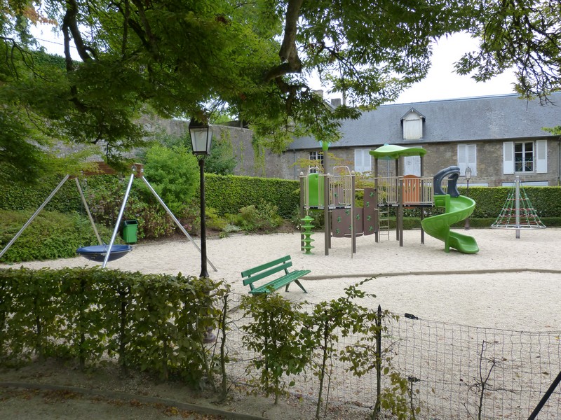 Aire de Pique Nique > Jardin des plantes - photo 5