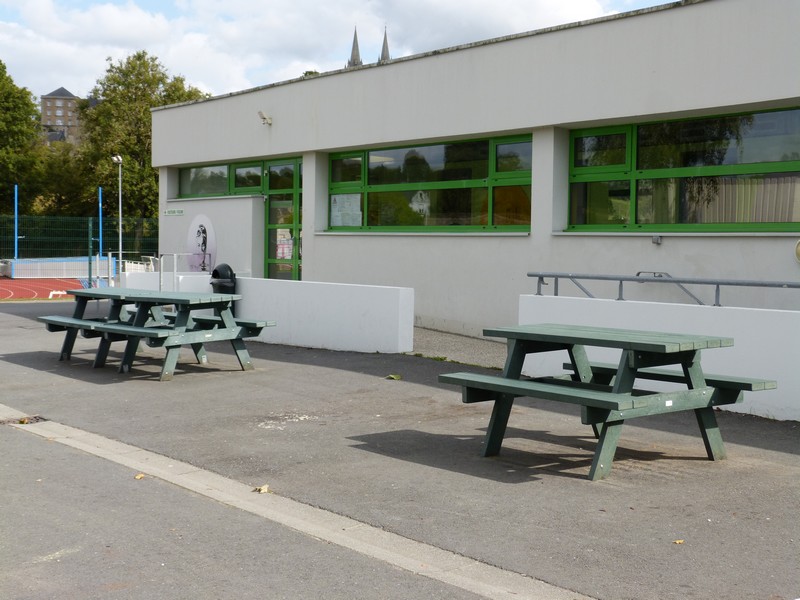 Aire de Pique Nique > Parc des sports - photo 3