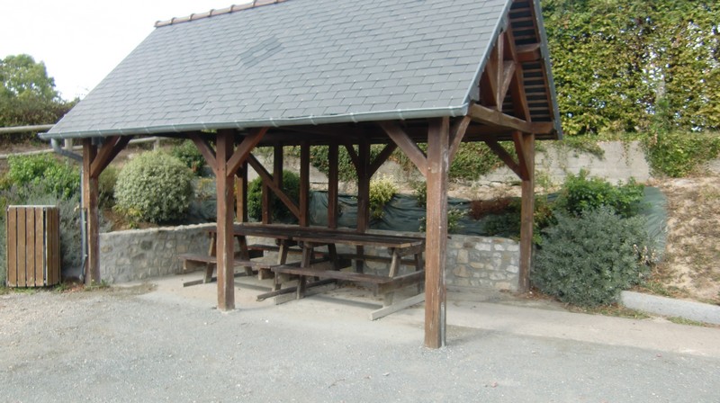 Aire de Pique Nique > Place de l'église - photo 2