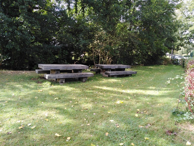 Aire de Pique Nique > Abbaye - photo 2