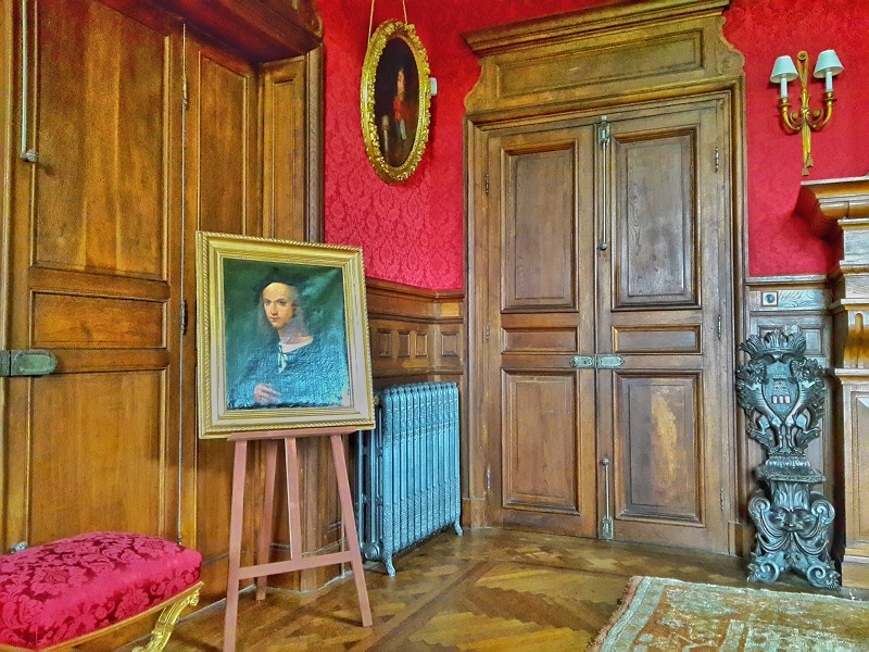 Visite des intérieurs du Château de Chantore, Bacilly