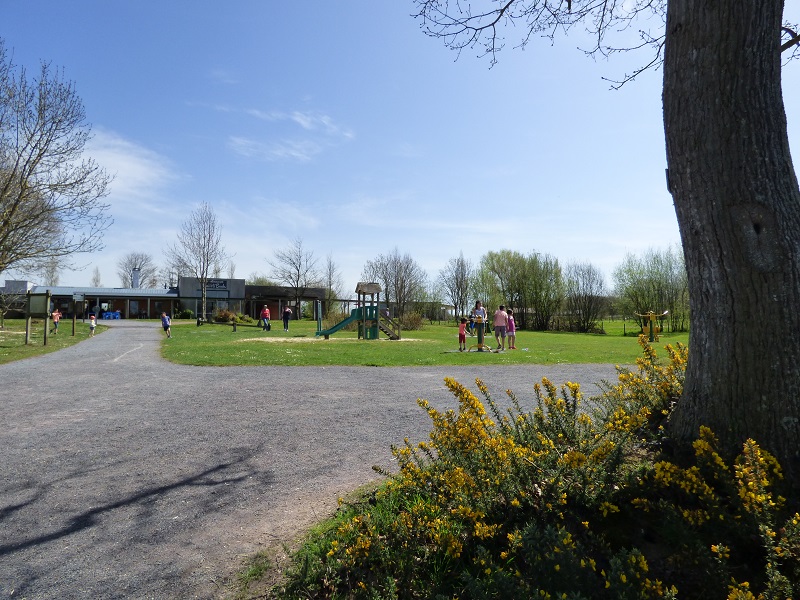 Pédalos et mini-golf de l'Etang des Sarcelles, Saint-Martin-d'Aubigny - photo 3