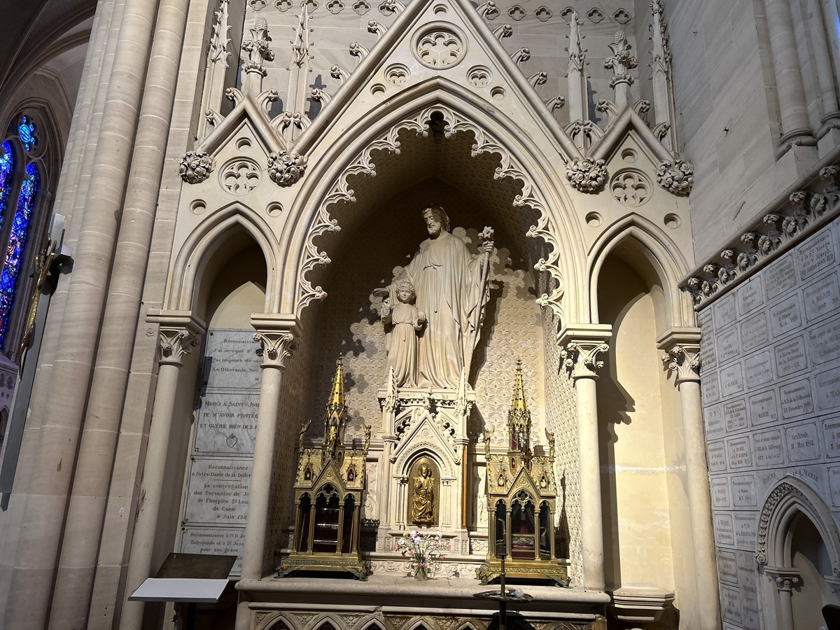 Basilique Notre Dame de la Délivrande, Douvres-la-Délivrande - photo 4