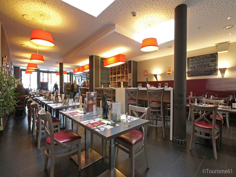 Brasserie-le-Dauphin-l-Aigle