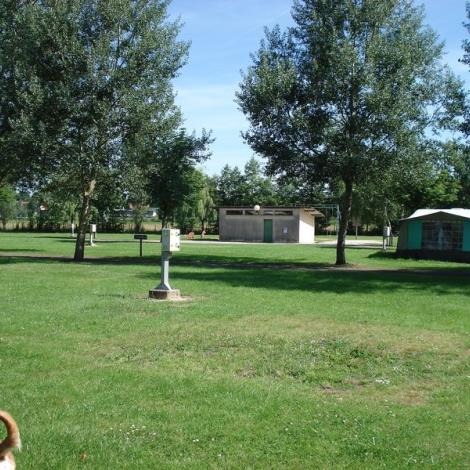 © orne tourisme camping-la-prairie-le-mele-sur-sarthe