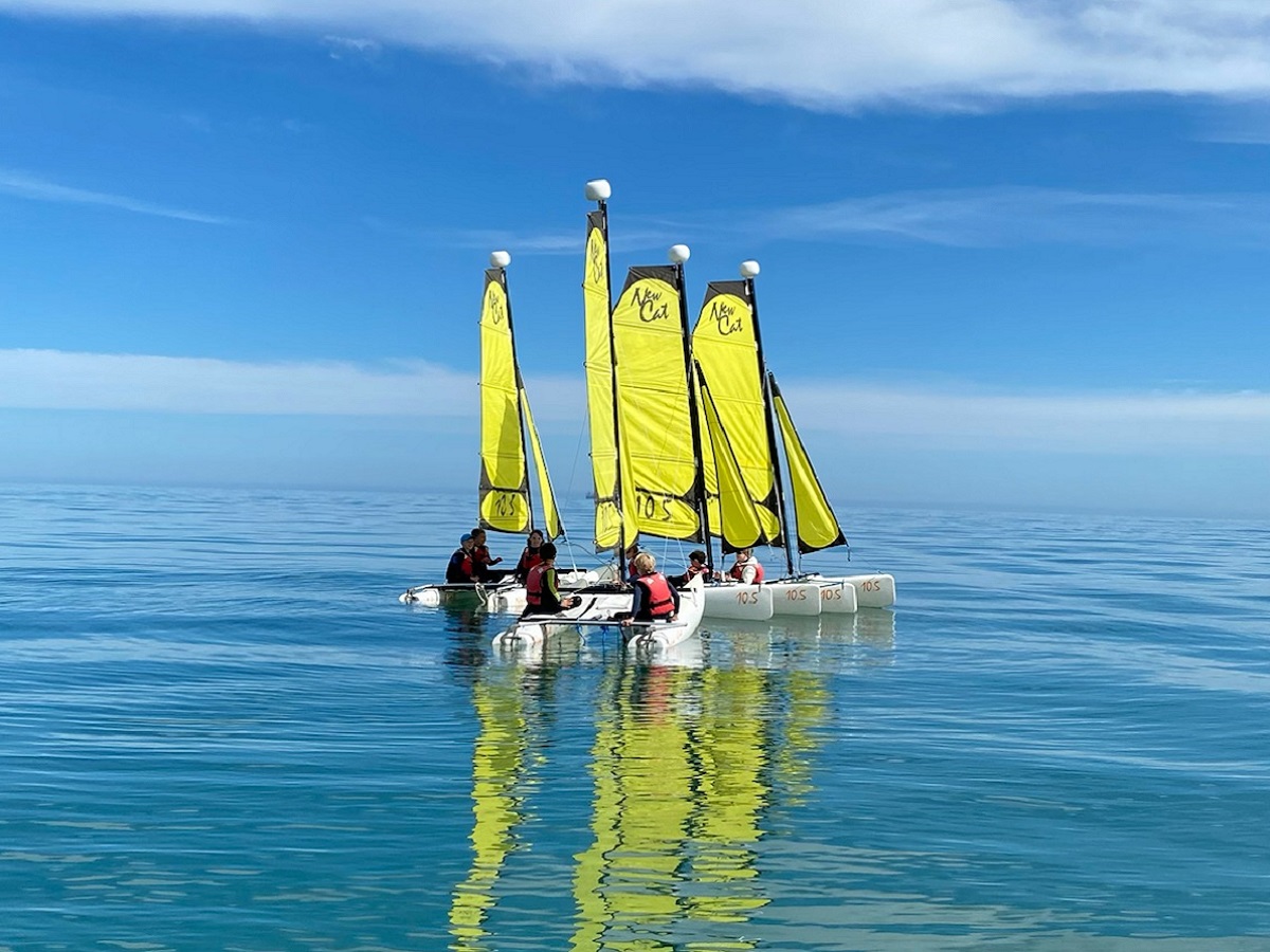 Catamaran, Courseulles-sur-Mer - photo 2