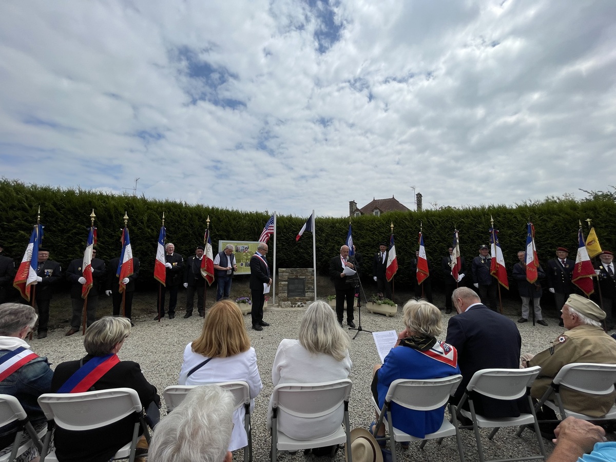 Hommage aux libérateurs et au personnel médical du 164th General Hospital