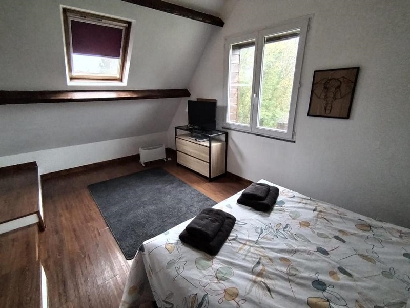 Meublé de tourisme > Le Chalet Papillon, Tessy-Bocage - photo 4