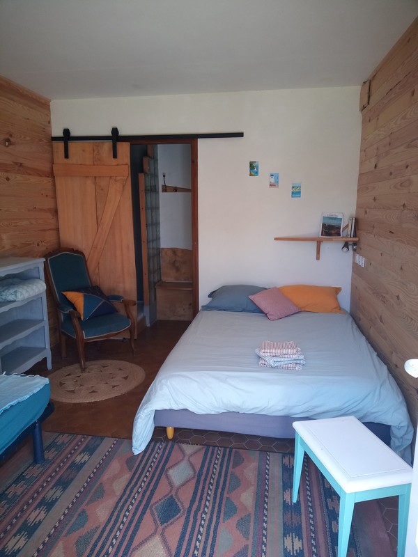 Chambre d'hôtes > Une chambre au calme près de la mer