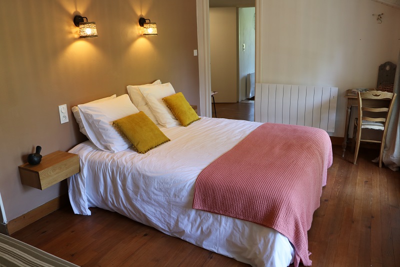 Chambres d'hôtes > Les Tilleuls, Saint-Germain-sur-Sèves - photo 9