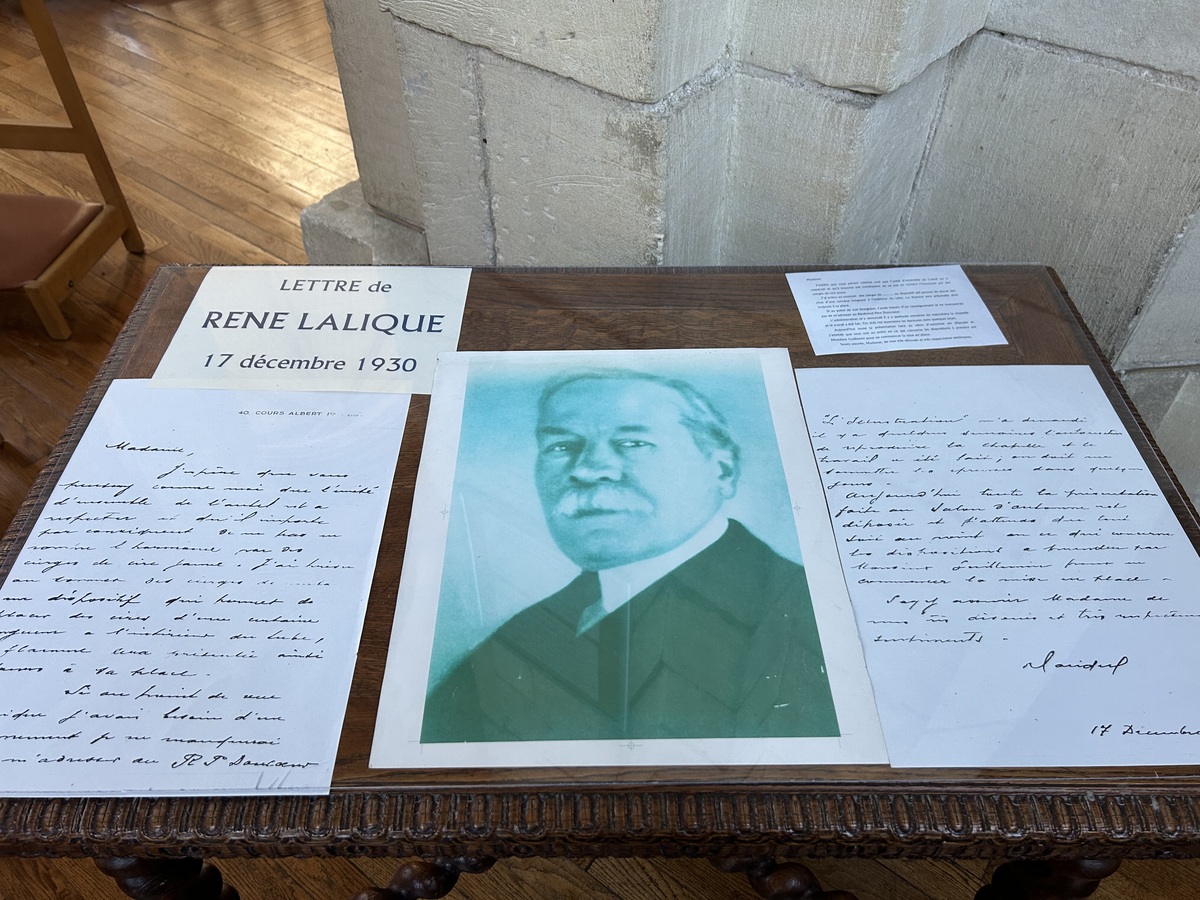 Chapelle Notre-Dame-de-Fidélité aux verrières Lalique, Douvres-la-Délivrande - photo 9