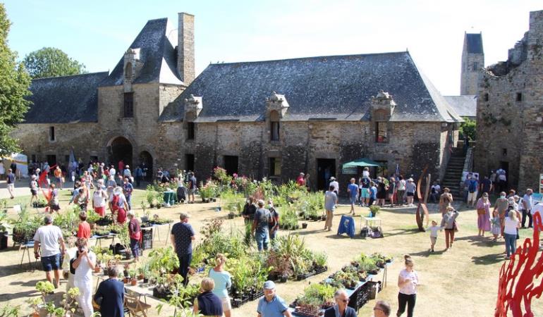 chateau de gratot (1) chateau de gratot (1)