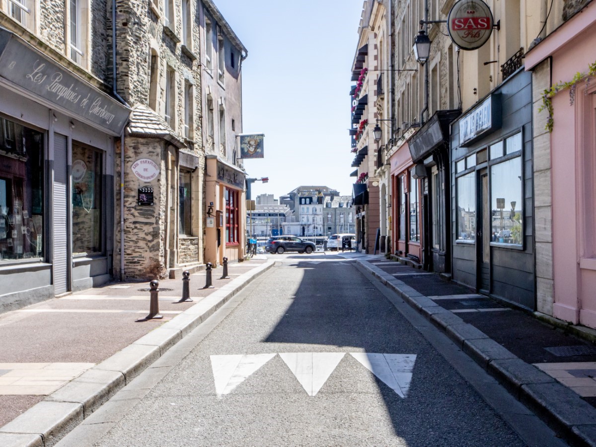Meublé de Tourisme > Prêt à vivre au cœur de Cherbourg, Cherbourg-en-Cotentin - photo 9