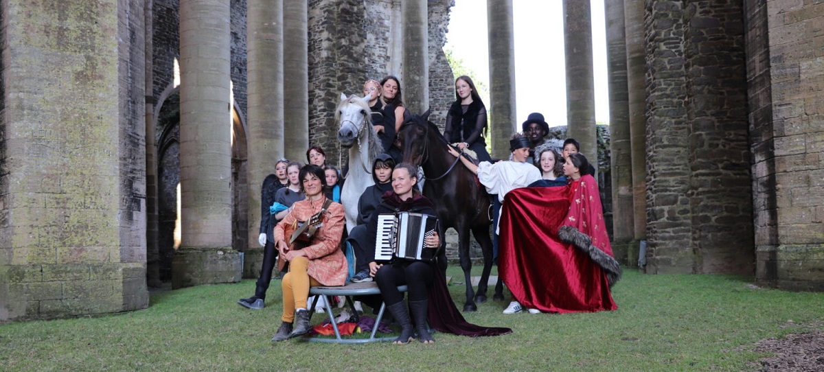 Les chimères de l’abbaye – Spectacle de fin de séjour — visuel événement