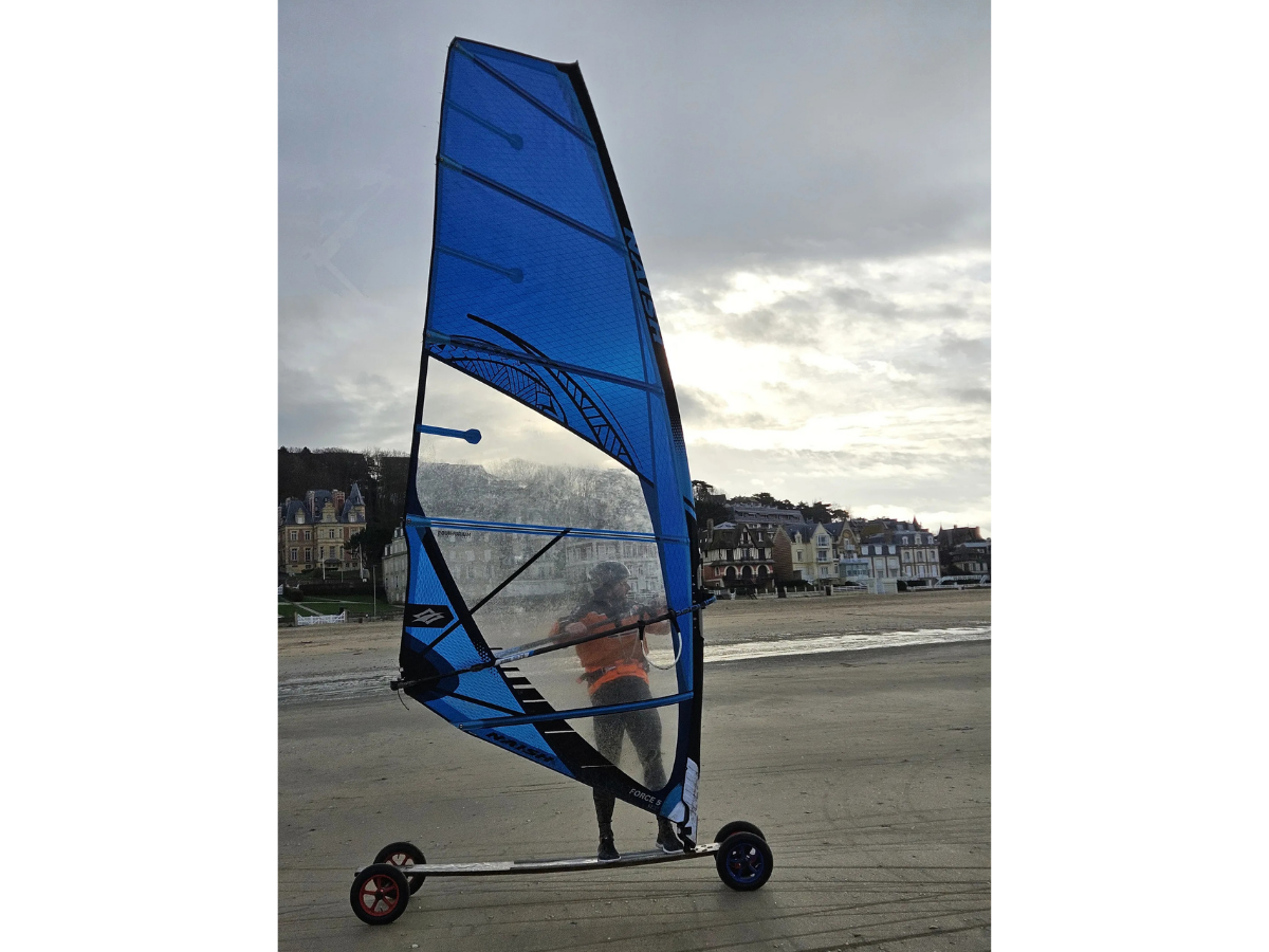 Speed-Sail en hiver avec le Club Nautique de Trouville Hennequeville CNTH