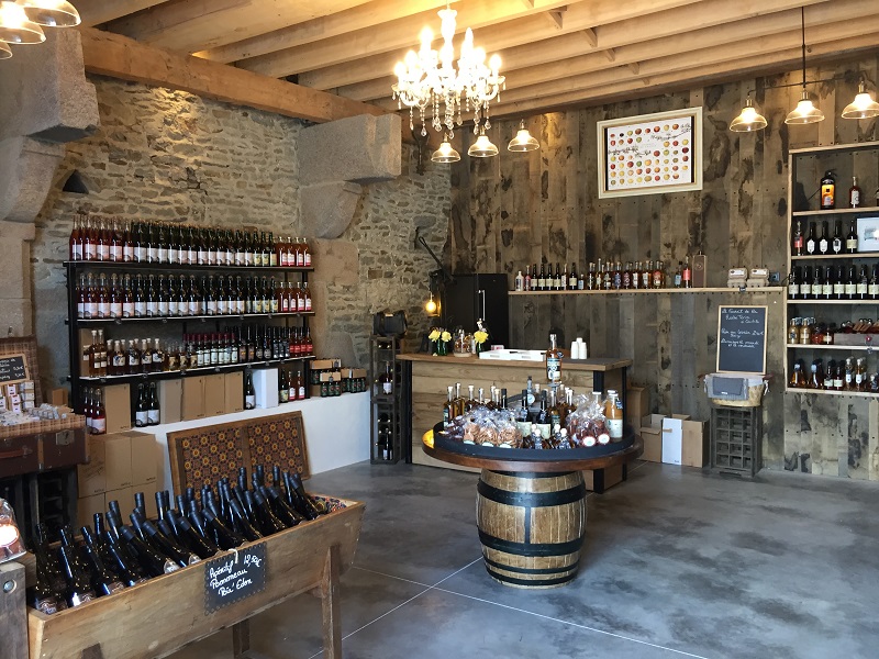 Jocelyn Louis tradition