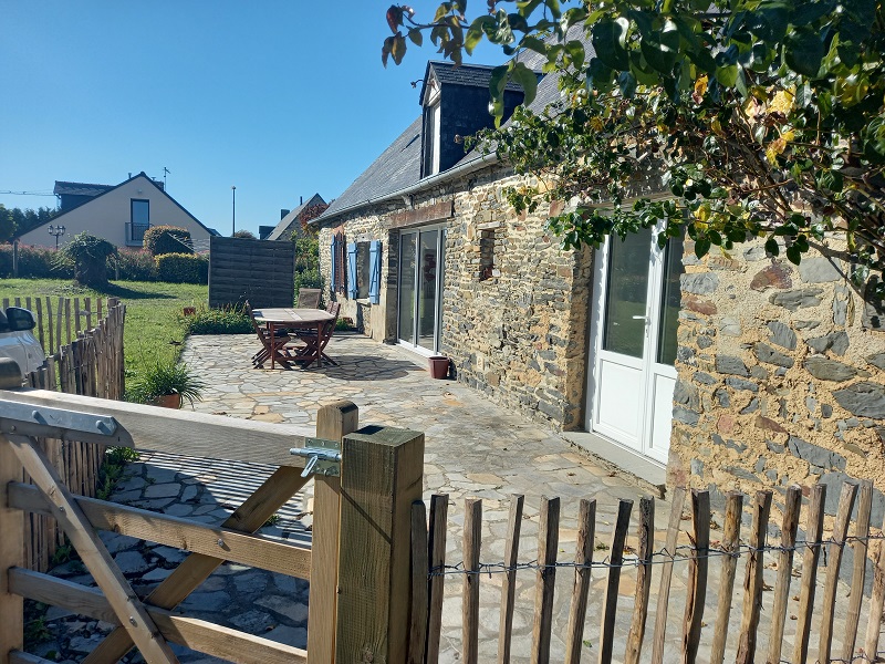 Meublé de tourisme > Gîte de la Roche Torin, Courtils - photo 8