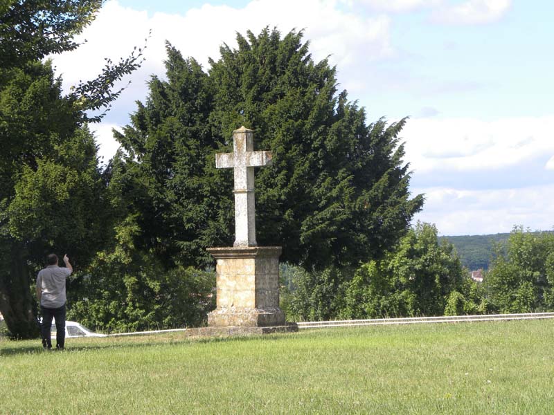 Site de la Croix Feue Reine - St Martin du Vieux Bellême