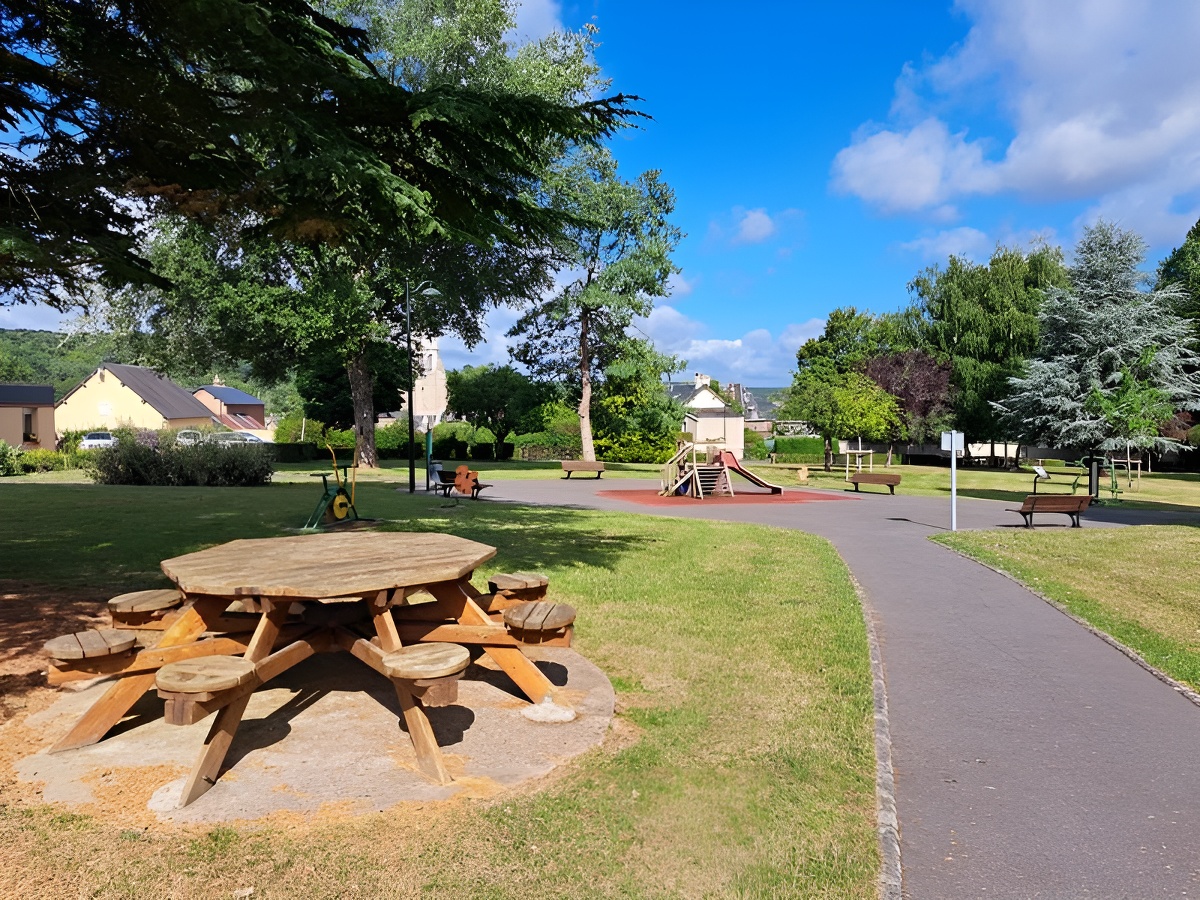 Aire de pique-nique - La Vespière-Friardel