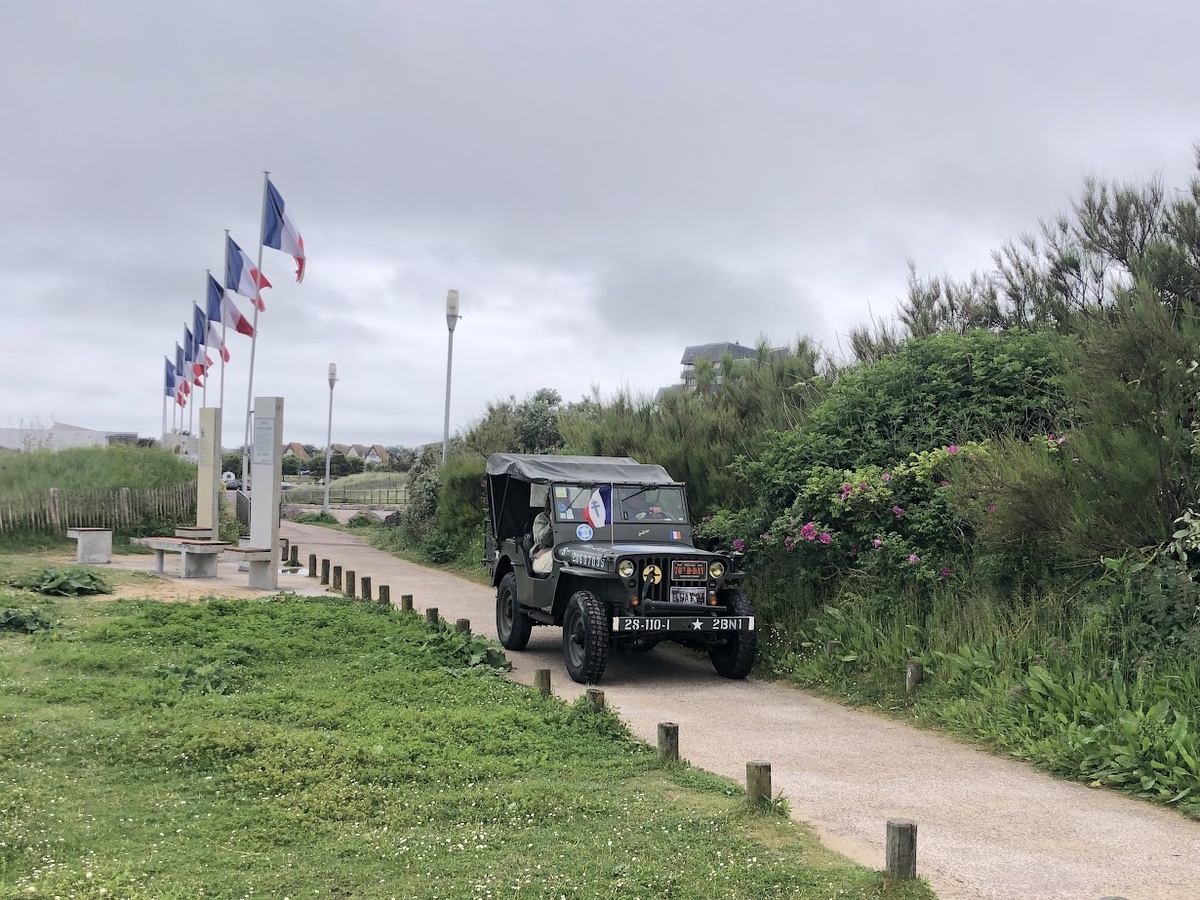 Visite en jeep sur les plages du Débarquement