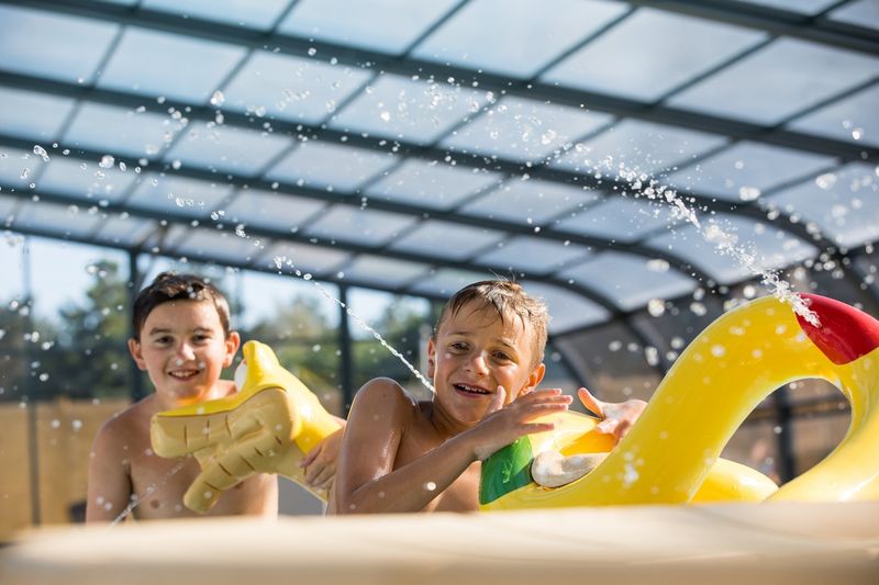 Aire de camping-car > Camping L'Espérance - photo 2