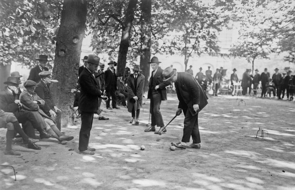 Sport dans les années 1920 Croquet – initiation au Gateball