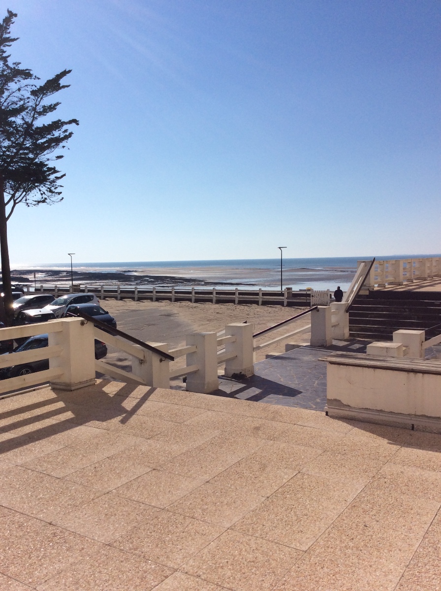 Meublé de tourisme > sur la plage, Donville-les-Bains - photo 10