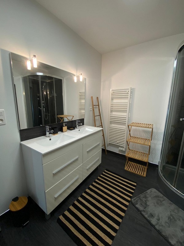Meublé de tourisme > Comme chez soi, Ducey-Les Chéris - photo 6