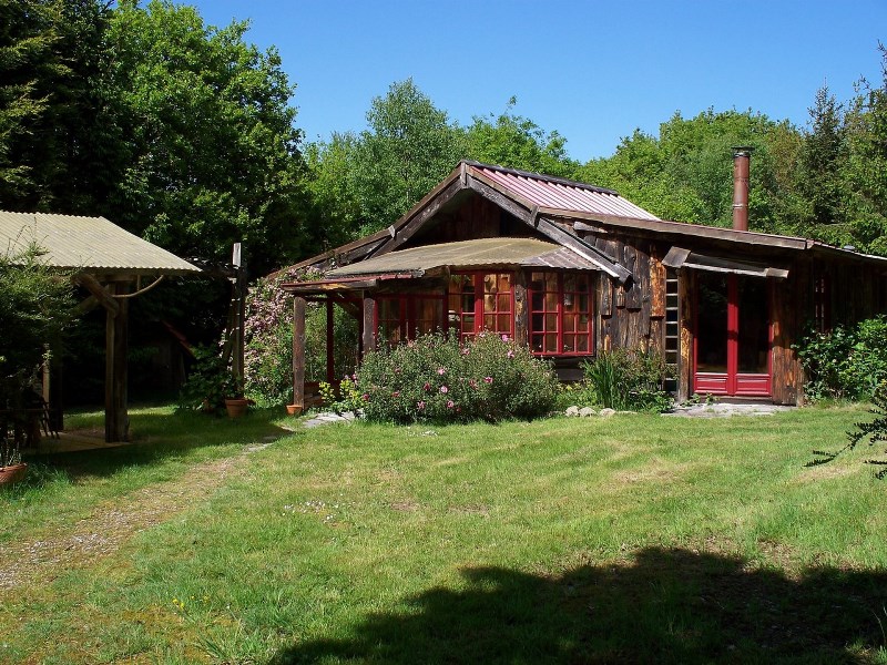 Le P'tit Gris des Moulins > Gîte écologique "La Maison des Bois"