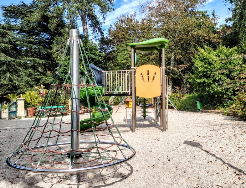 Aire de jeux du jardin des plantes - photo 2