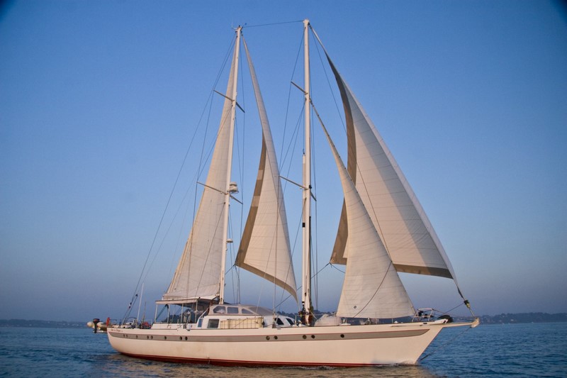 Charles-Marie by Esprit Grand Large