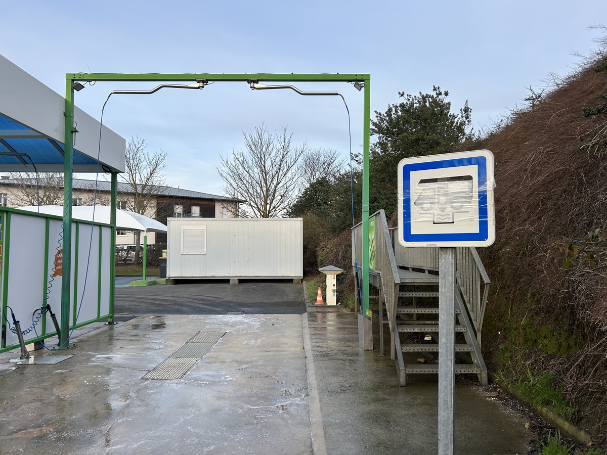Aire de camping-cars - Excel Wash - Carrefour Market - photo 3