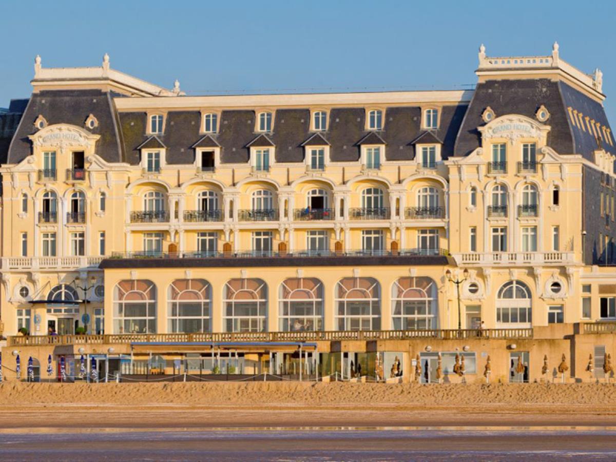 Grand Hôtel de Cabourg - Façade mer