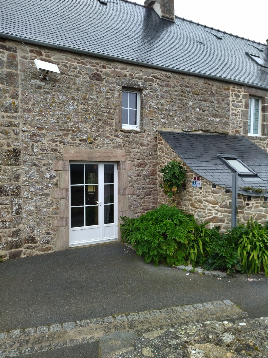 Clévacances H8680 > La maison d'en bas