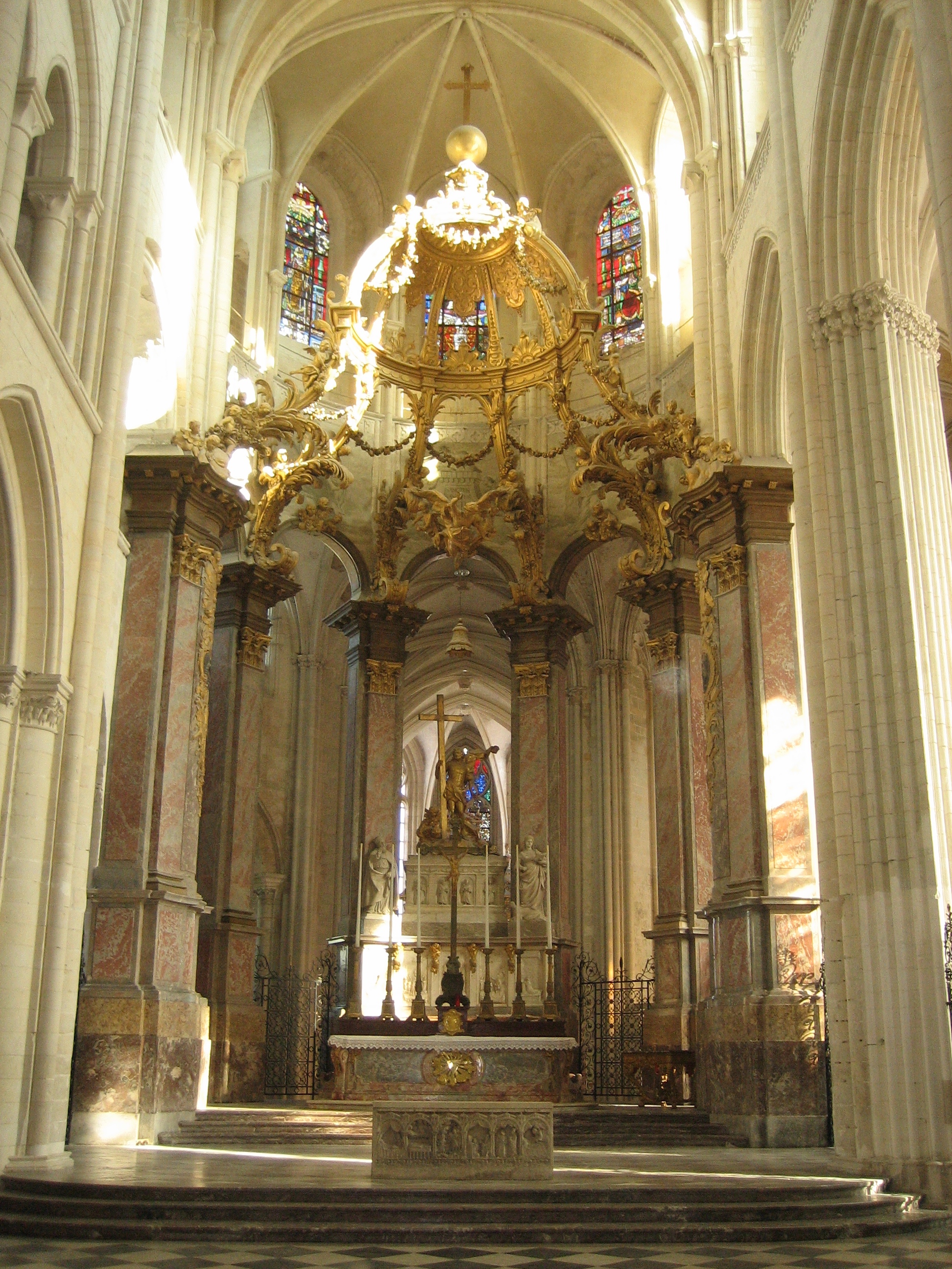 L’ABBATIALE DE LA SAINTE-TRINITÉ ET SES CHEFS D’ŒUVRE