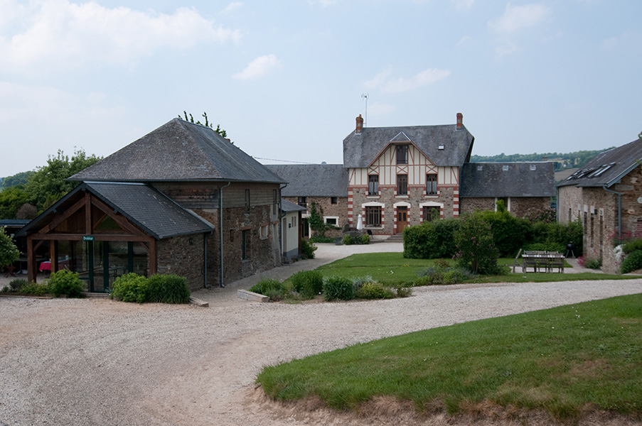 Visite de la Ferme du Loterot à Cahagnes tous les jeudis