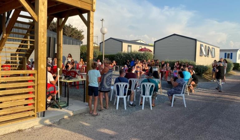 food truck gouville sur mer camping belle étoile (3) food truck gouville sur mer camping belle étoile (3)