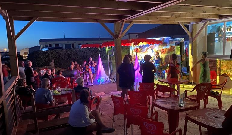 food truck gouville sur mer camping belle étoile (5) food truck gouville sur mer camping belle étoile (5)