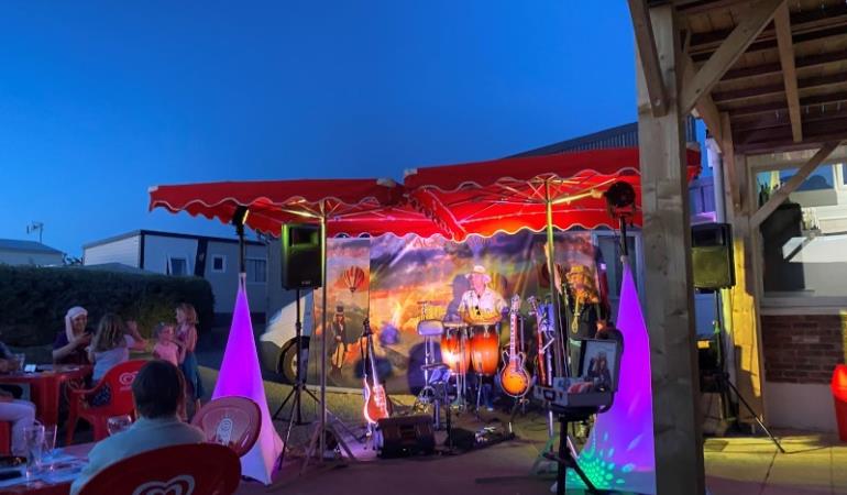 food truck gouville sur mer camping belle étoile (6) food truck gouville sur mer camping belle étoile (6)