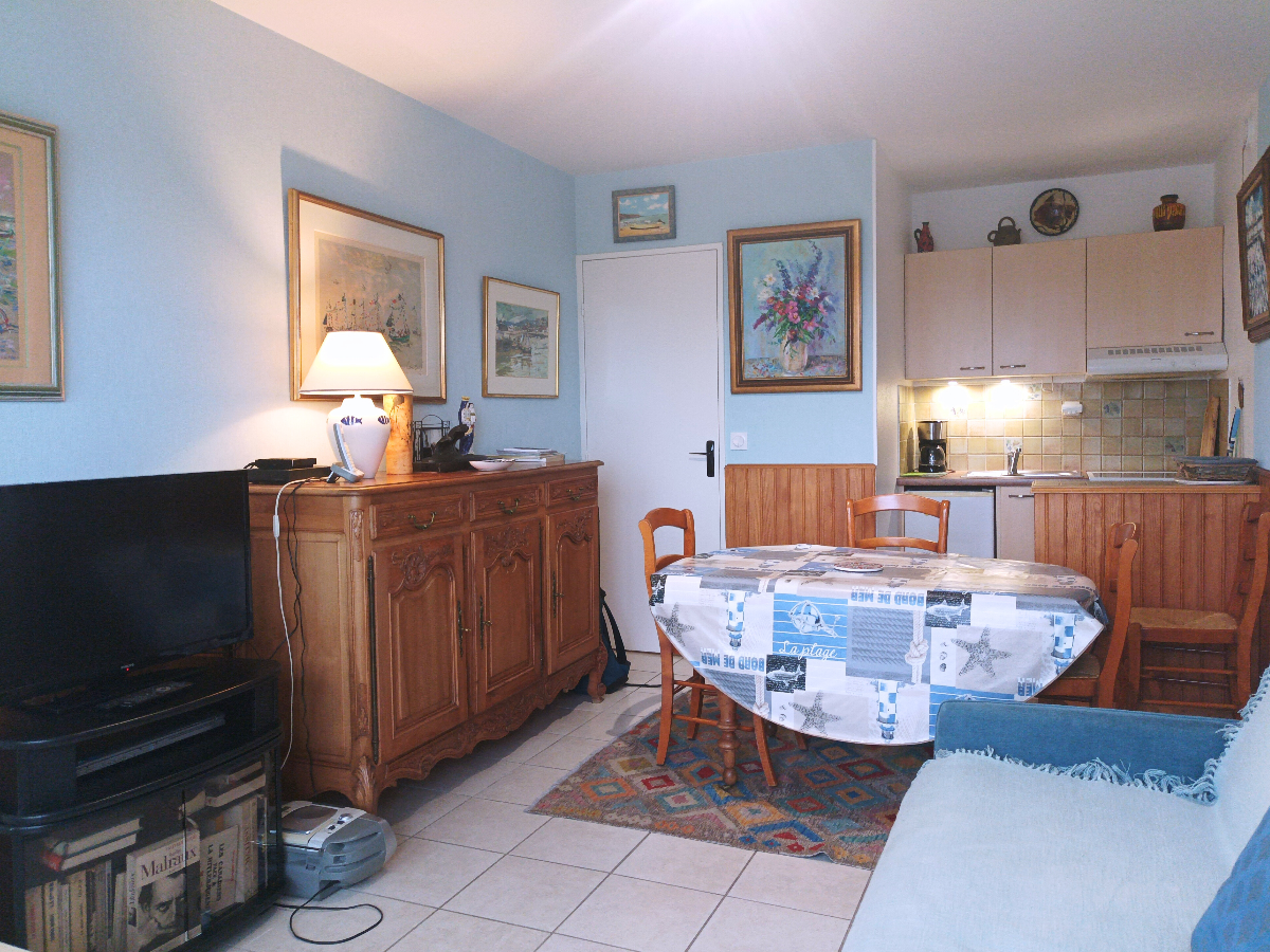 M. Geffroy Yvan, Courseulles-sur-Mer - photo 3