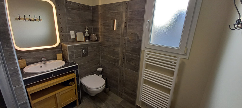 Meublé de tourisme > Les Pieds dans la Baie, Genêts - photo 5