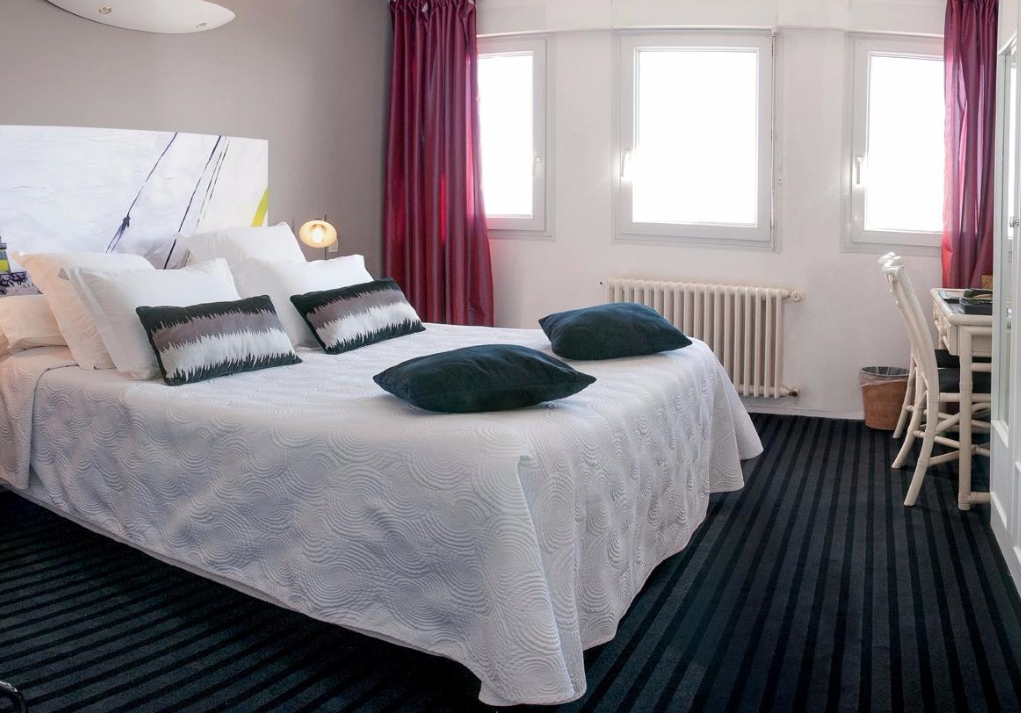 Hôtel du Casino, Vierville-sur-Mer - photo 8