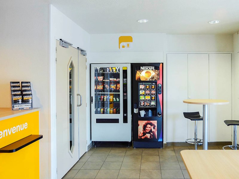 HôtelF1, Saint-Quentin-sur-le-Homme - photo 4