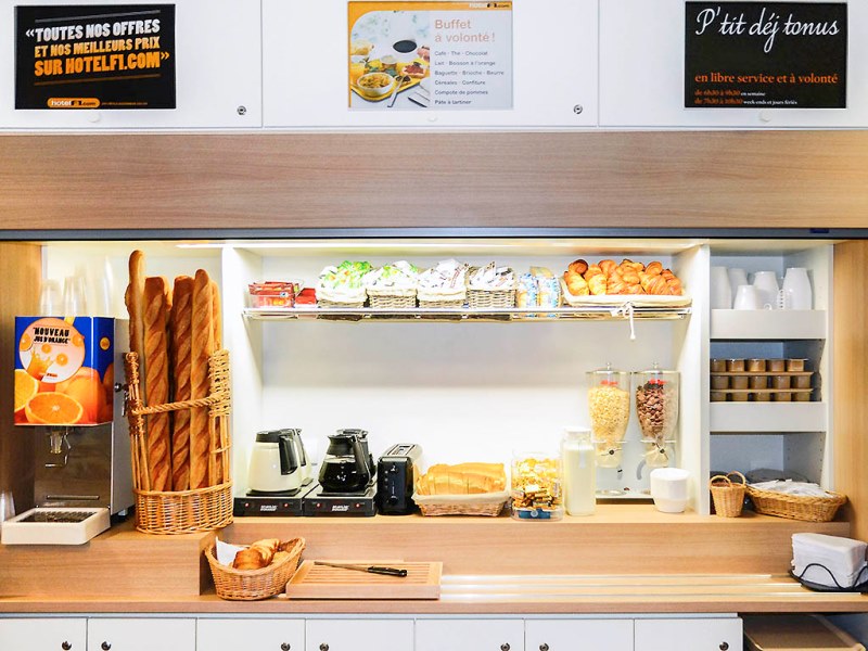 HôtelF1, Saint-Quentin-sur-le-Homme - photo 3