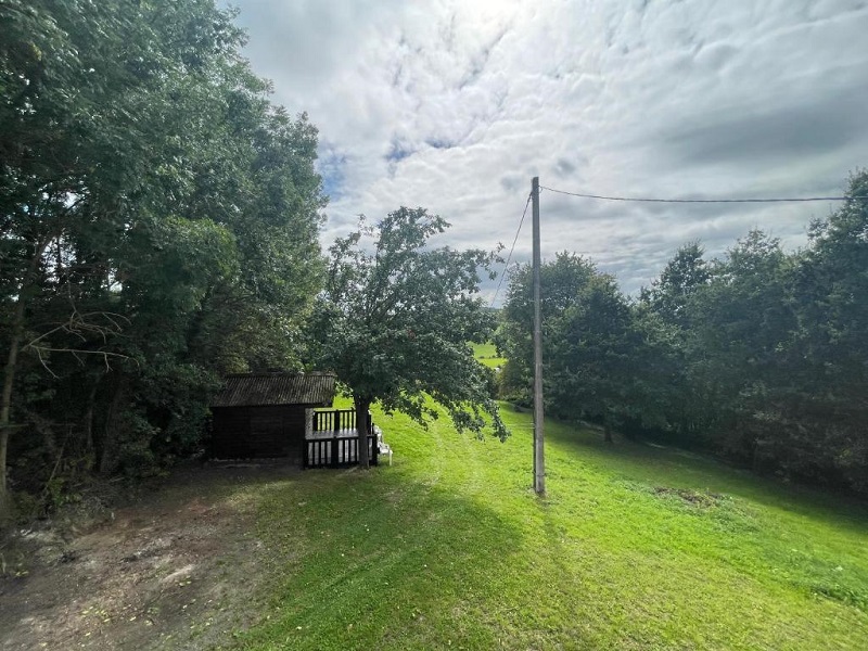 Meublé de tourisme > Le Chalet Papillon, Tessy-Bocage - photo 9