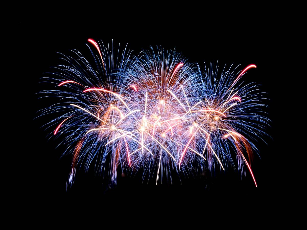 Repas champêtre et feu d'artifice