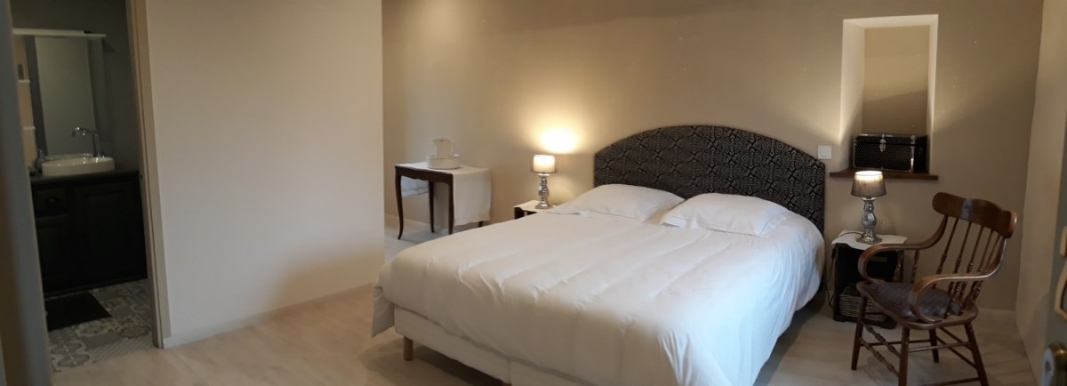 Meublé de tourisme > Gîte de la Vieille Maison, La Lucerne-d'Outremer